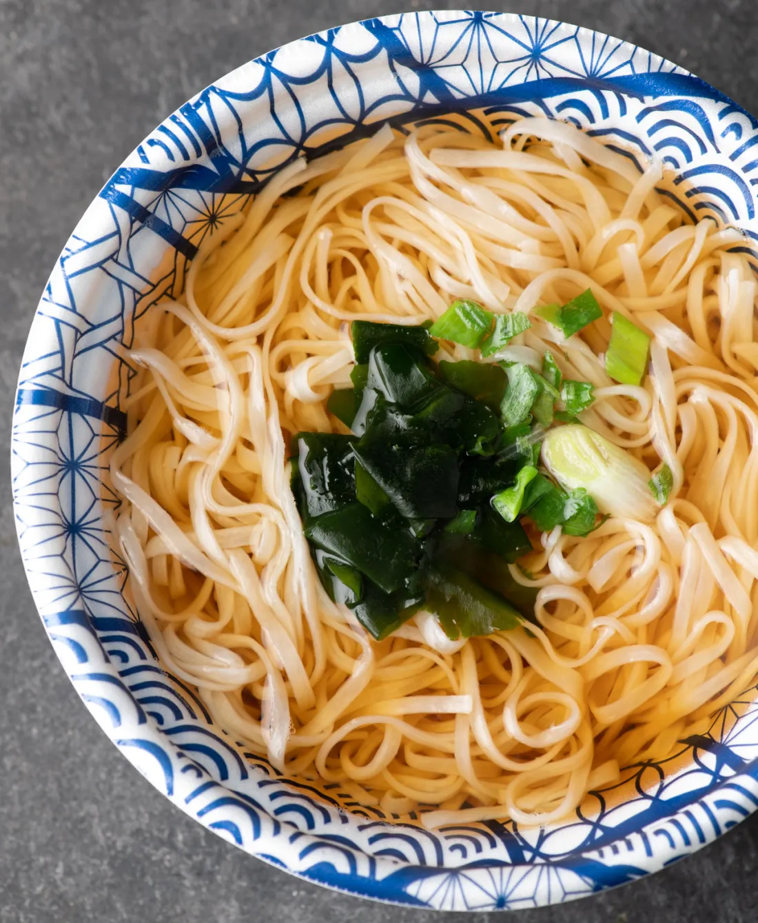 Inaniwa udon just pour hot waterの包装画像