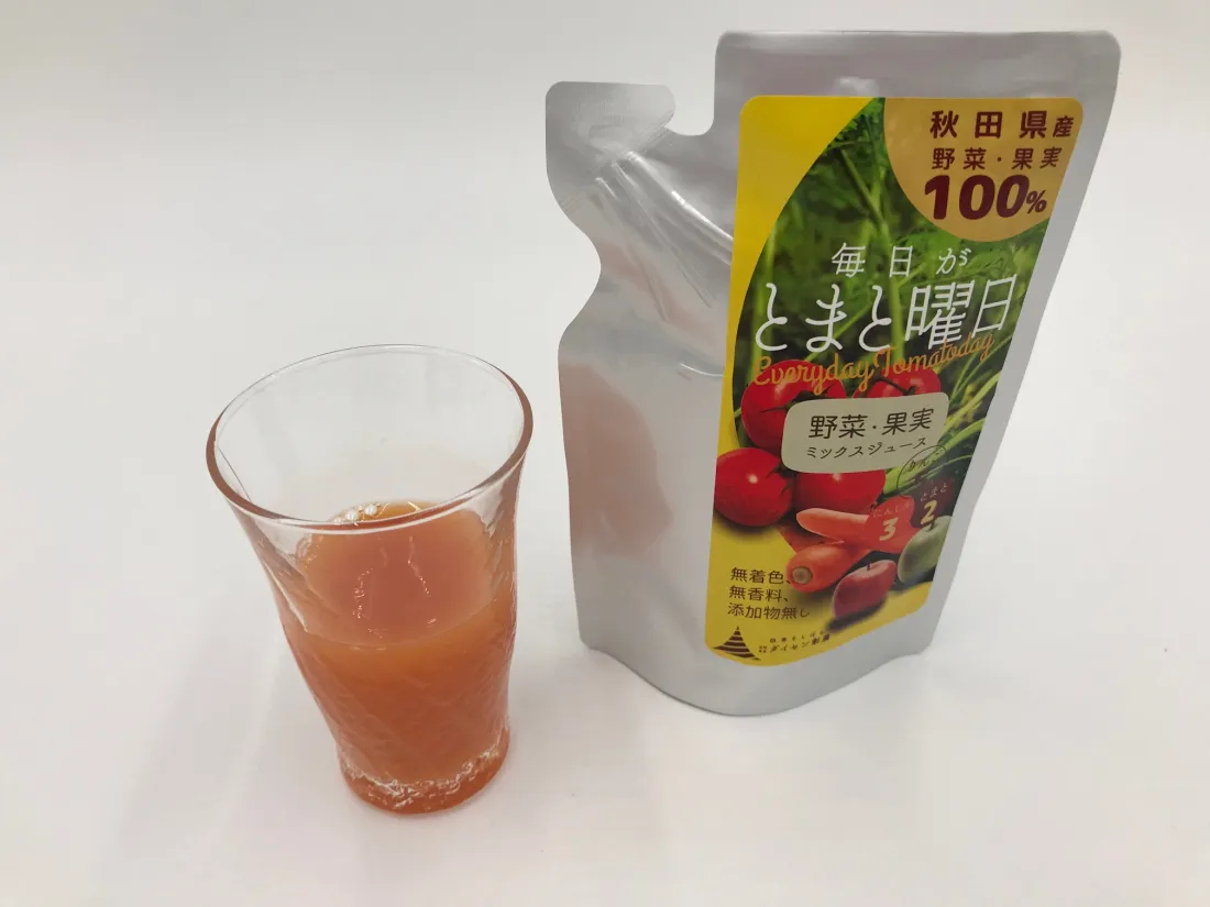 Vegetables and Fruit Juiceの包装画像