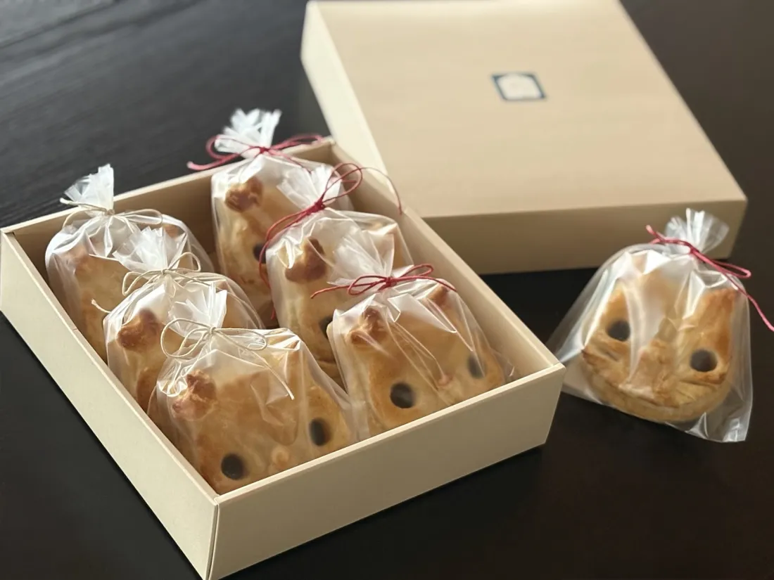 ねこのお家のアップルパイ（冷蔵）の包装画像