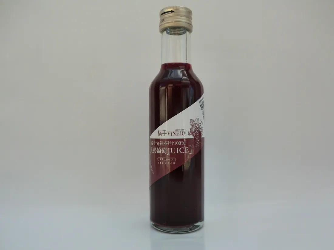 横手ViNERy 大沢葡萄ジュース180mlの包装画像